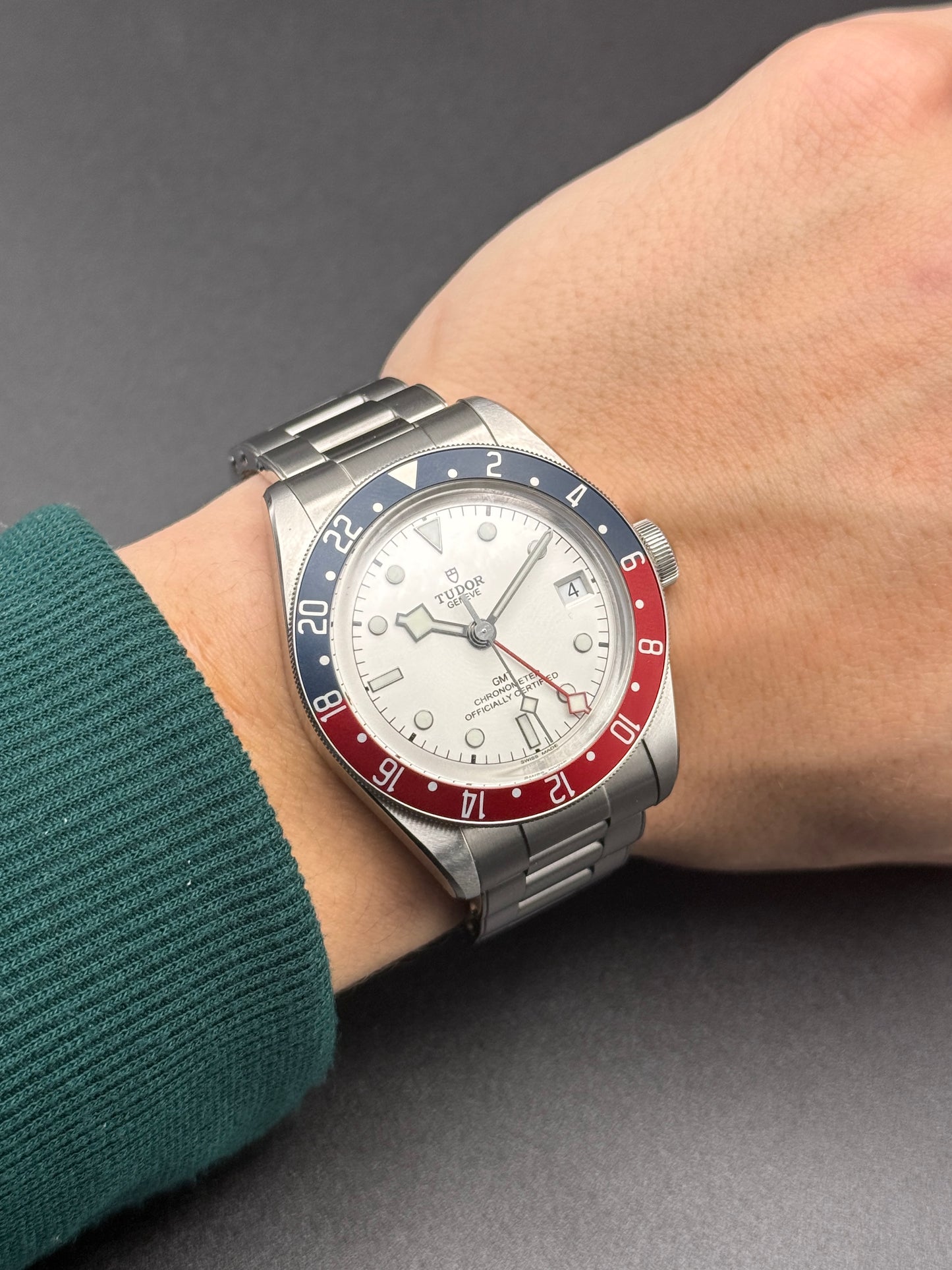 Tudor Black Bay GMT "Pepsi" 79830RB 2023 Watch and Cards