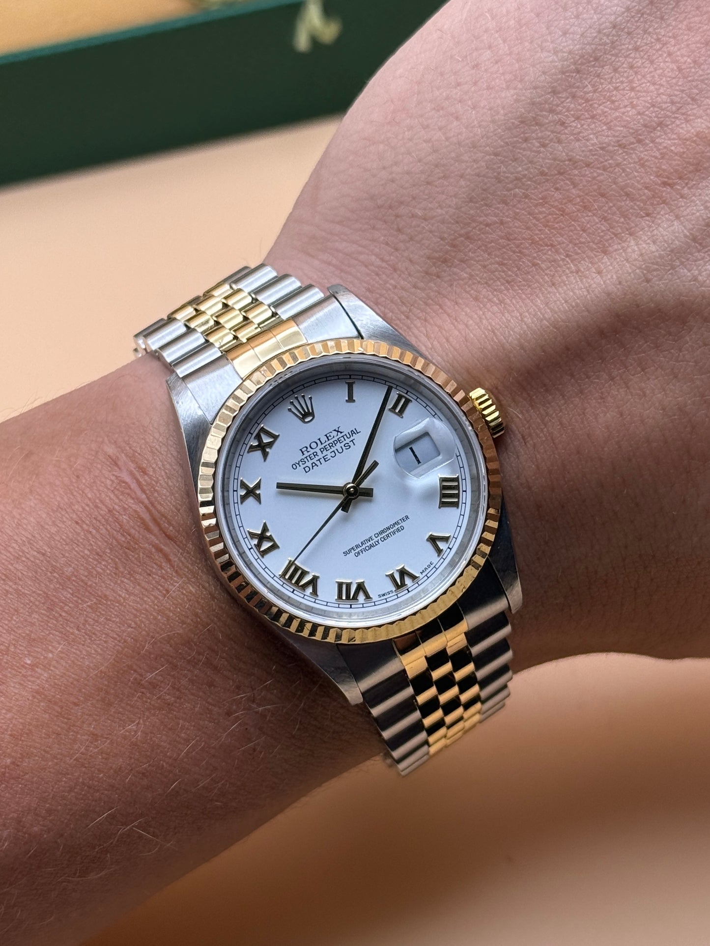 Rolex DateJust 16233 P Serial Box and Papers