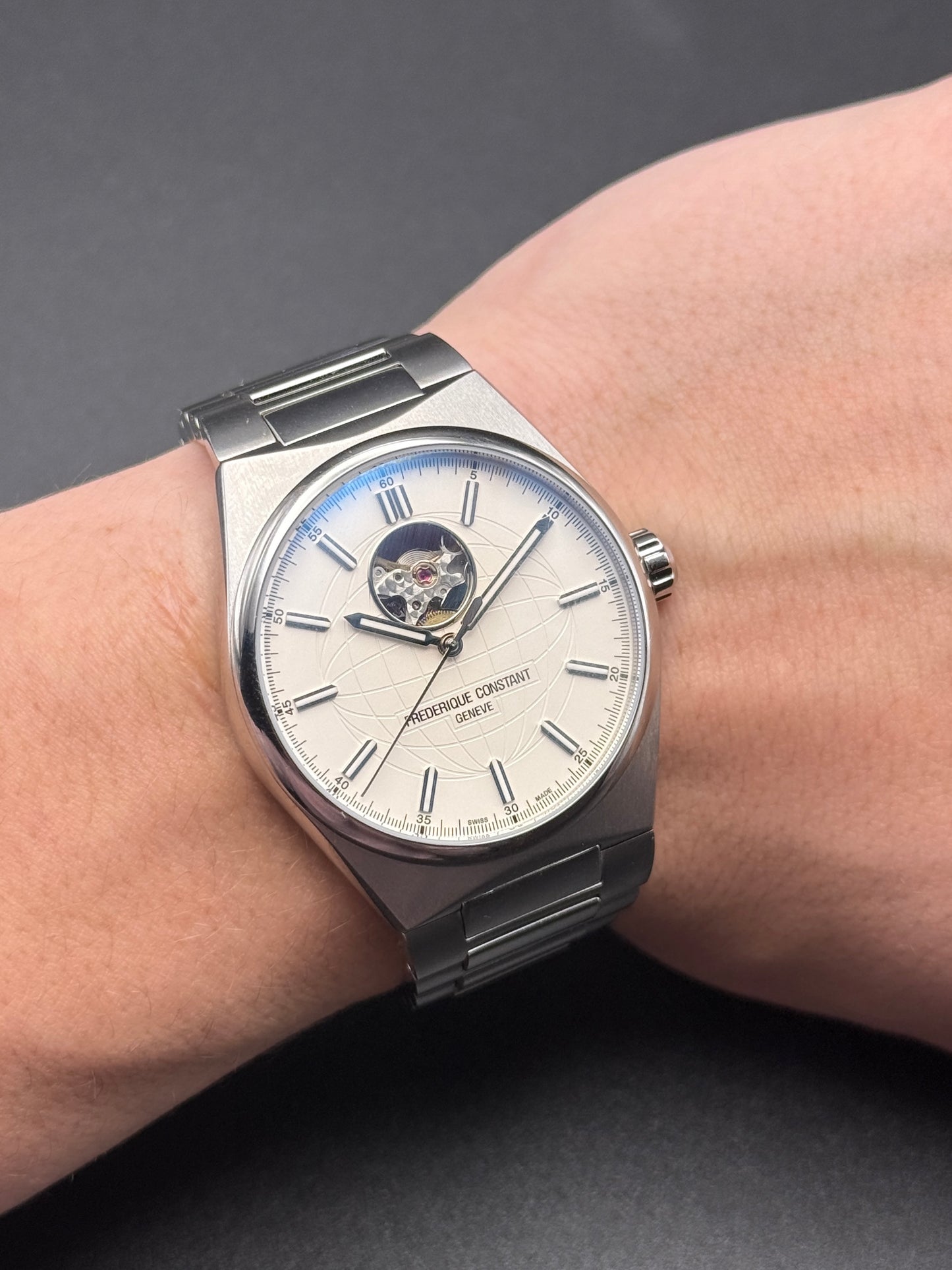 Frederique Constant Highlife Heart Beat 2023 Full Set