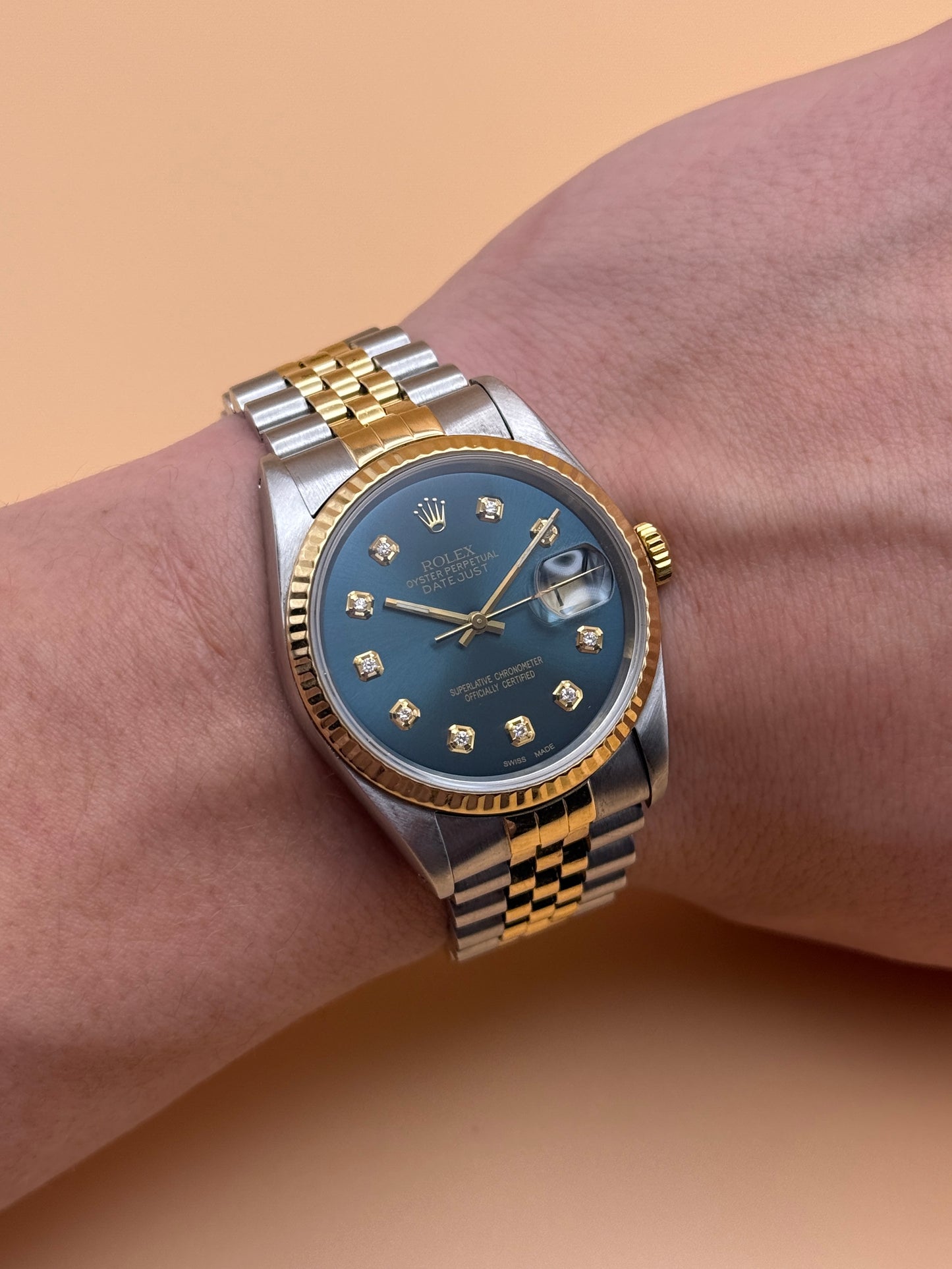 Rolex DateJust 16233 Green MOP R Serial Watch Only