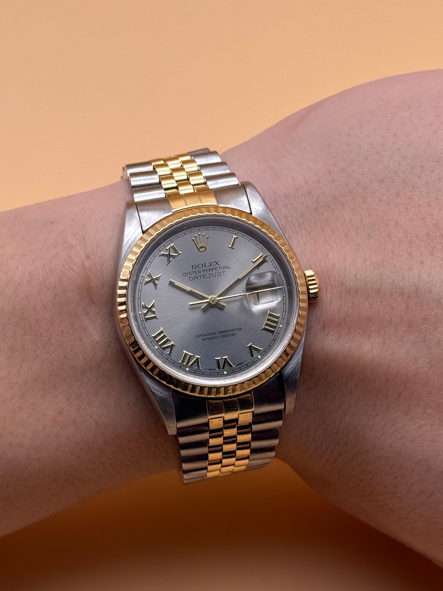 Rolex DateJust 16233 Silver Roman X Serial Watch Only