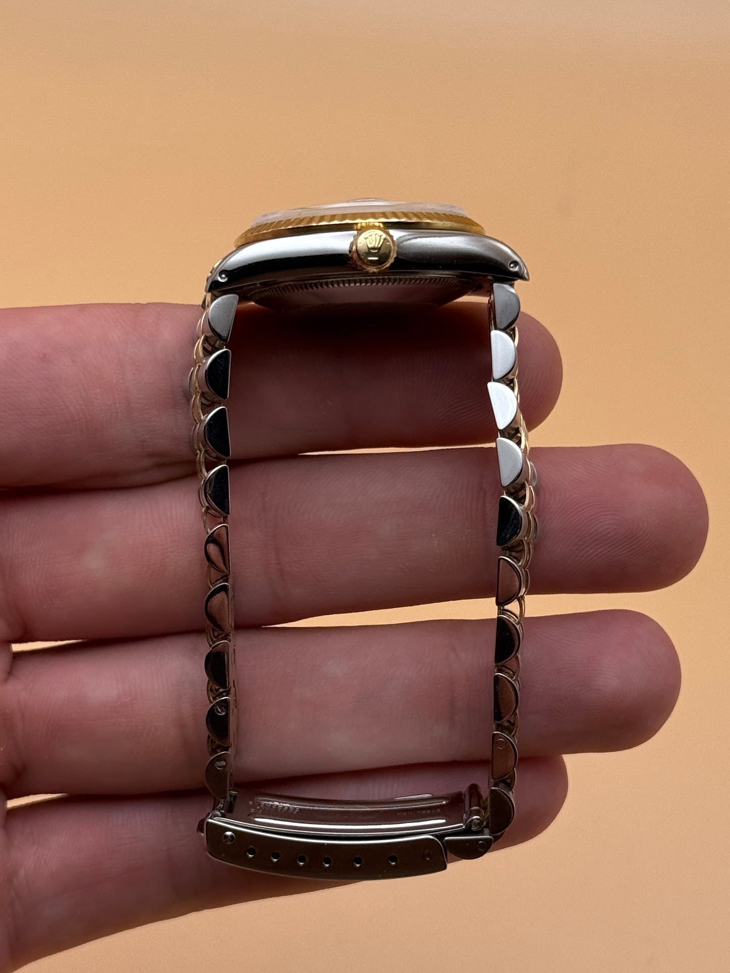 Rolex DateJust 68273 Midsize Serviced Papers