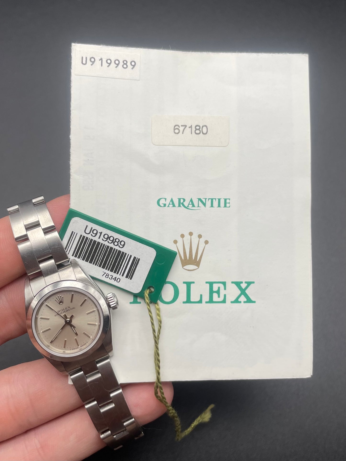 Rolex Oyster Perpetual 67180