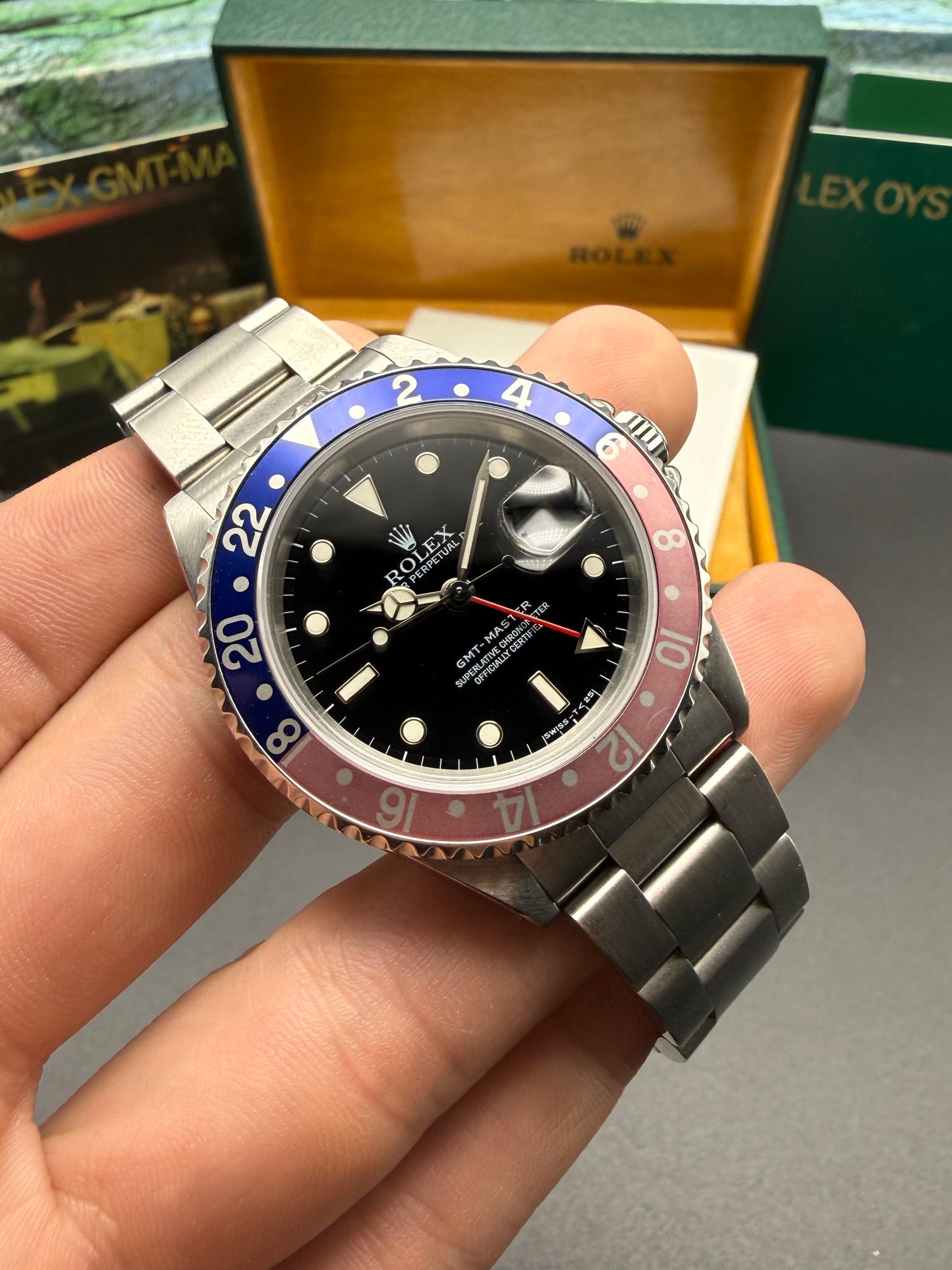 Rolex GMT Master 16700 Pepsi T Serial Box Papers Booklets