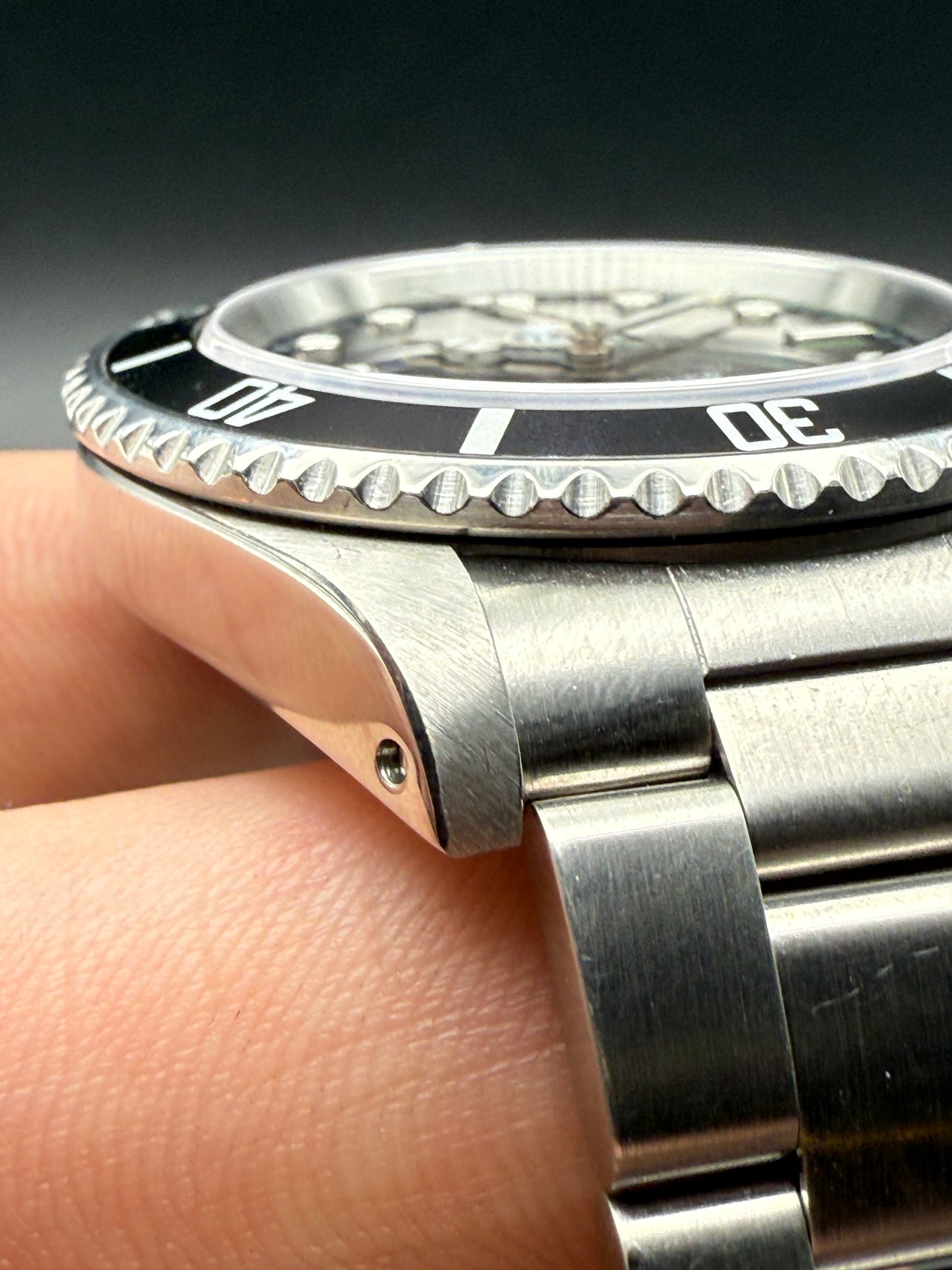 Rolex Submariner No Date 14060 2 Liner Z Dial Watch and Service Card