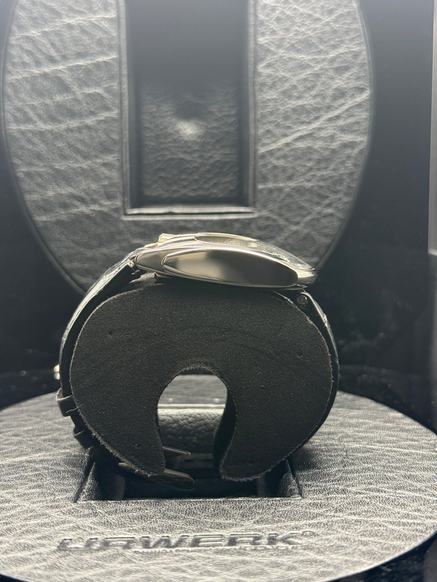 Urwerk 103.07 18KT White Gold
