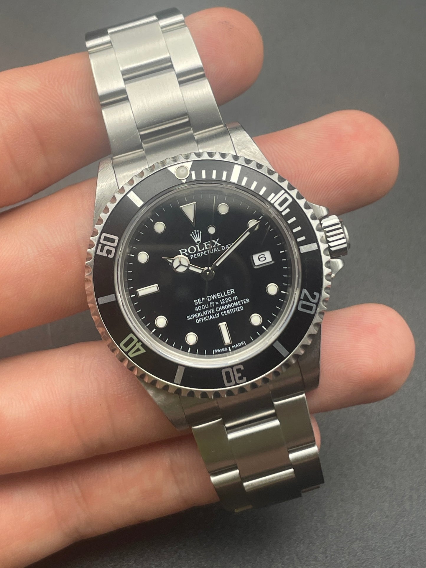 Rolex Sea Dweller 16600 D Serial