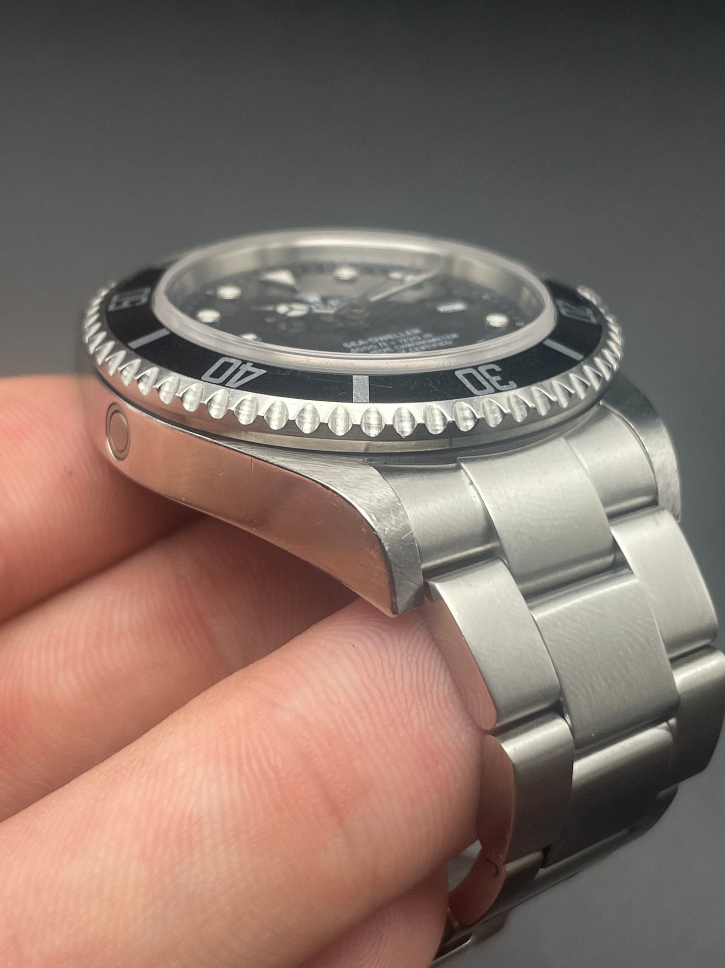 Rolex Sea Dweller 16600 D Serial