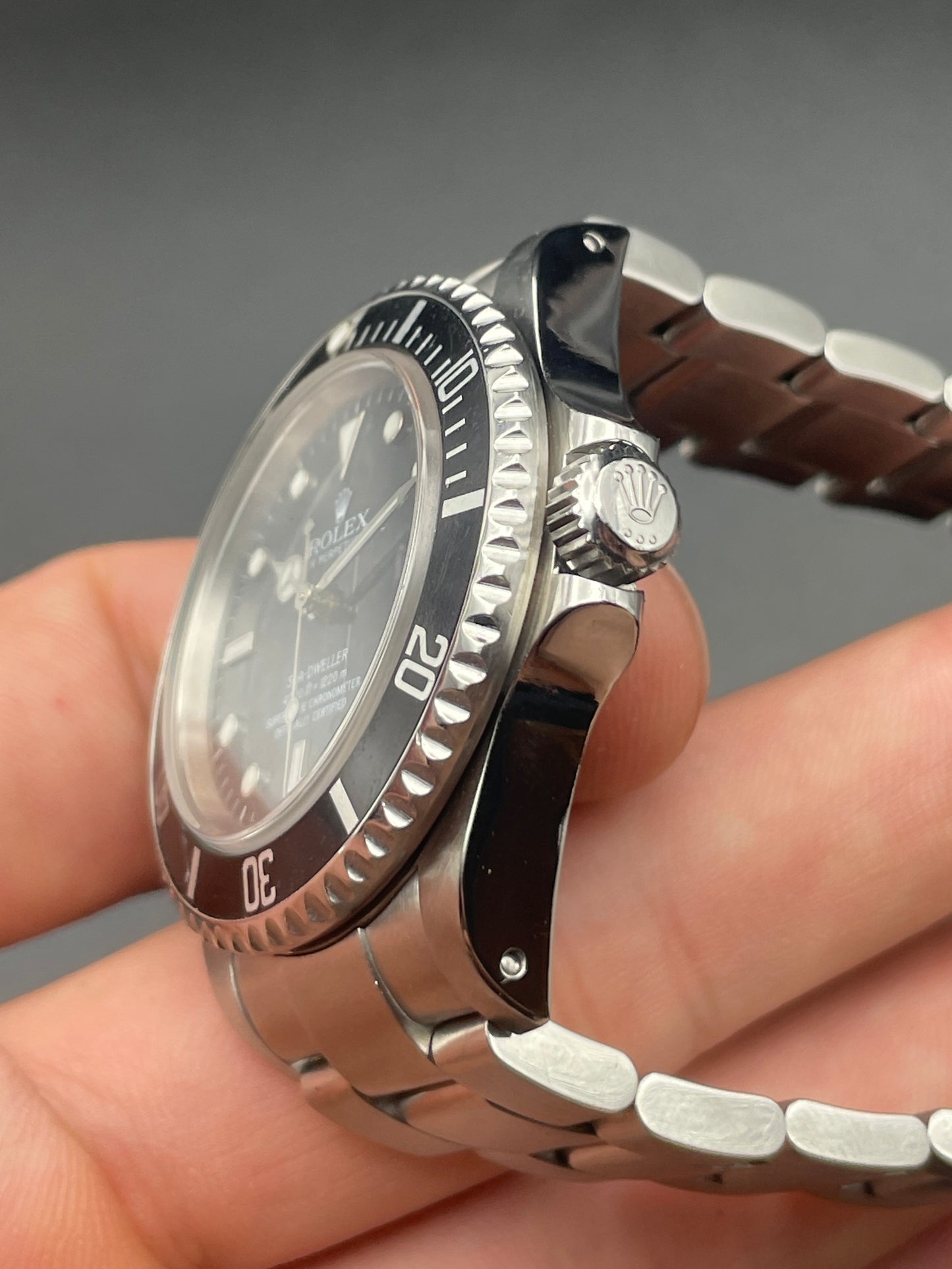 Rolex Sea Dweller 16600 "SWISS" Only Full Set