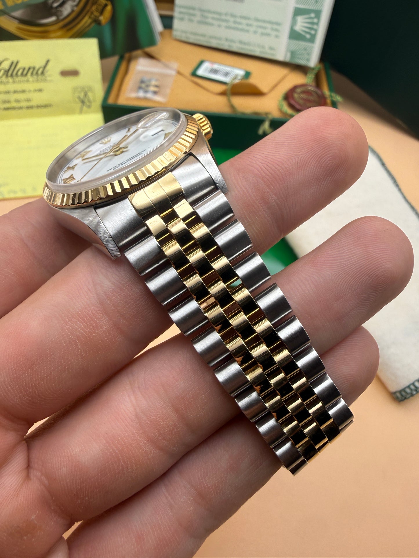 Rolex DateJust 16233 P Serial Box and Papers