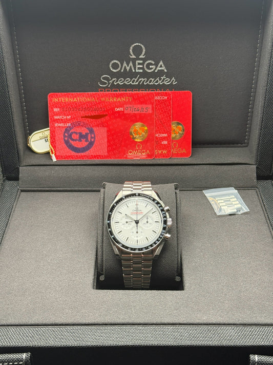 Omega Speedmaster Moonwatch White Dial 2025 Full Set