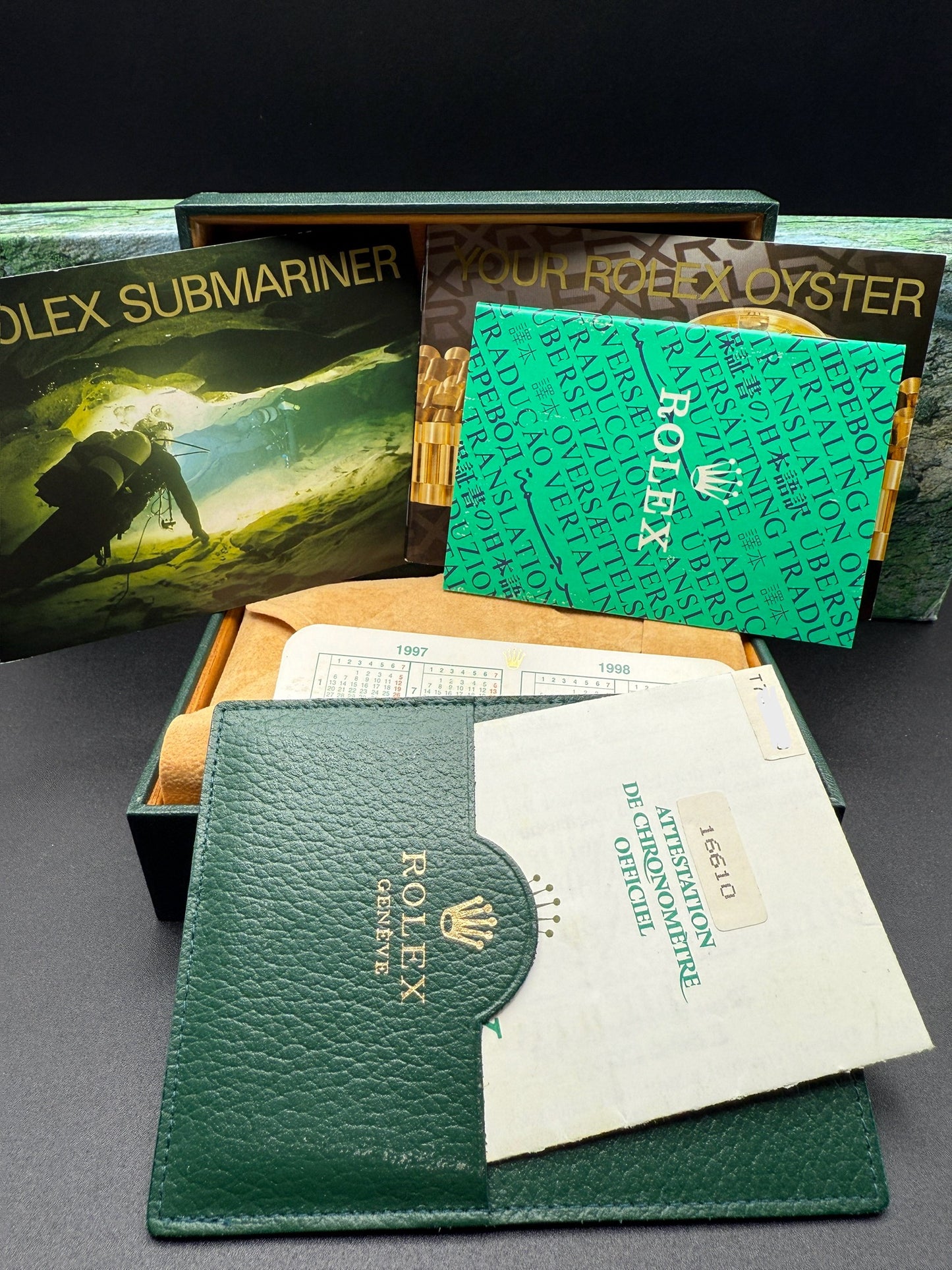 Rolex Submariner Date T Serial Box and Papers